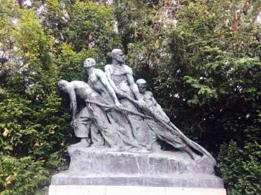 18449958_10155199930942319_205847464_n